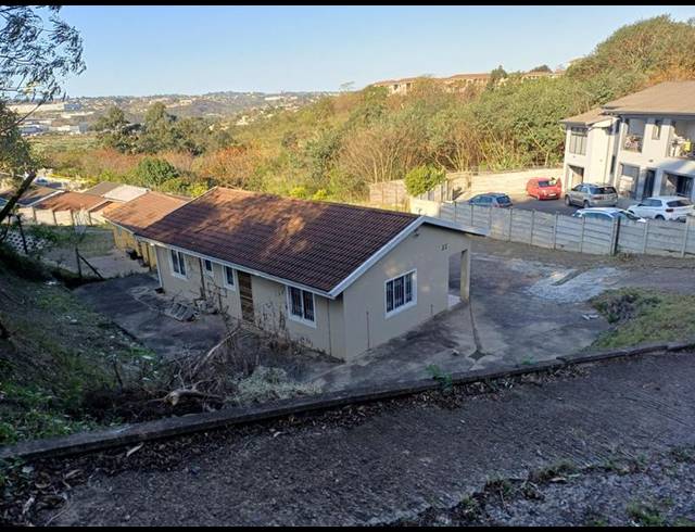 3 BEDROOM HOUSE FOR SALE IN NEWLANDS EAST